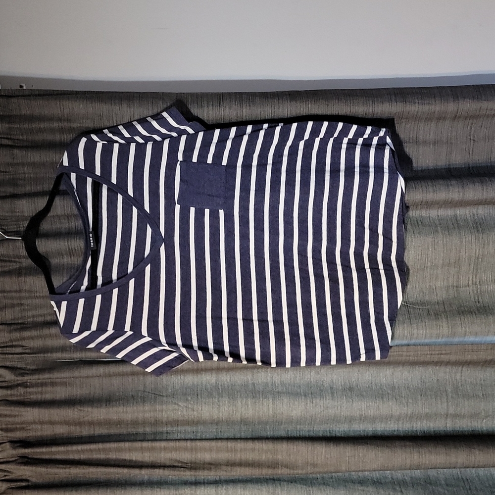 Torrid tee shirt